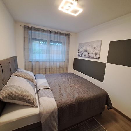 Apartmani Ana&Vesna Карловац Экстерьер фото