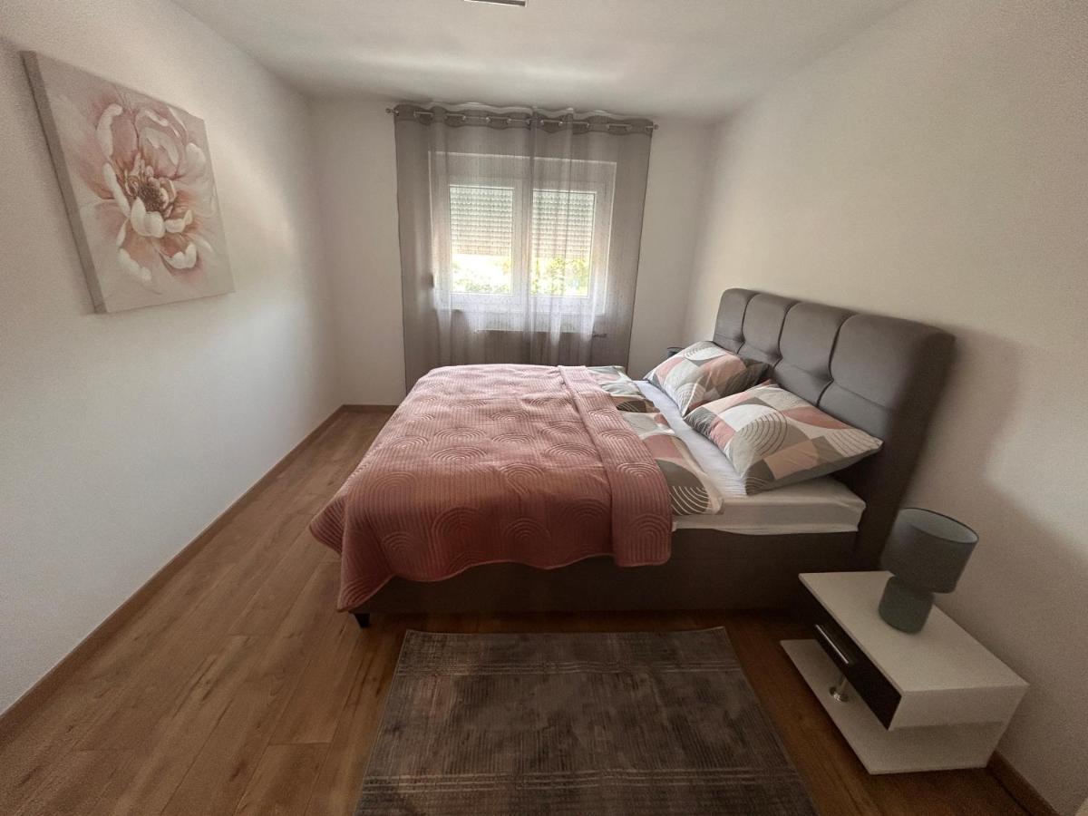 Apartmani Ana&Vesna Карловац Экстерьер фото
