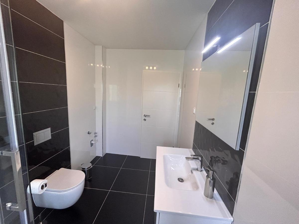 Apartmani Ana&Vesna Карловац Экстерьер фото
