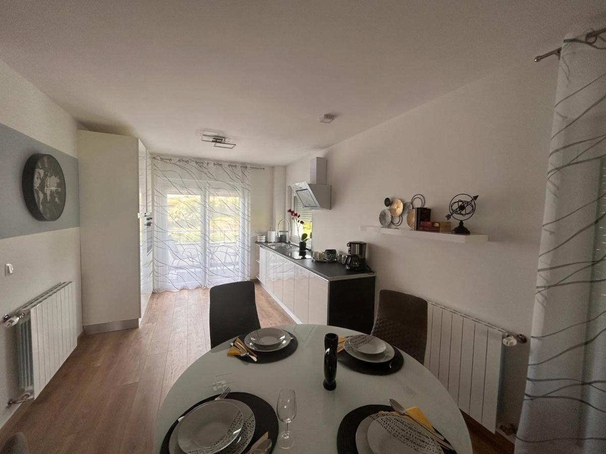 Apartmani Ana&Vesna Карловац Экстерьер фото