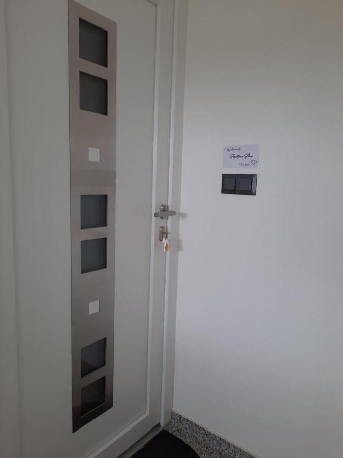Apartmani Ana&Vesna Карловац Экстерьер фото