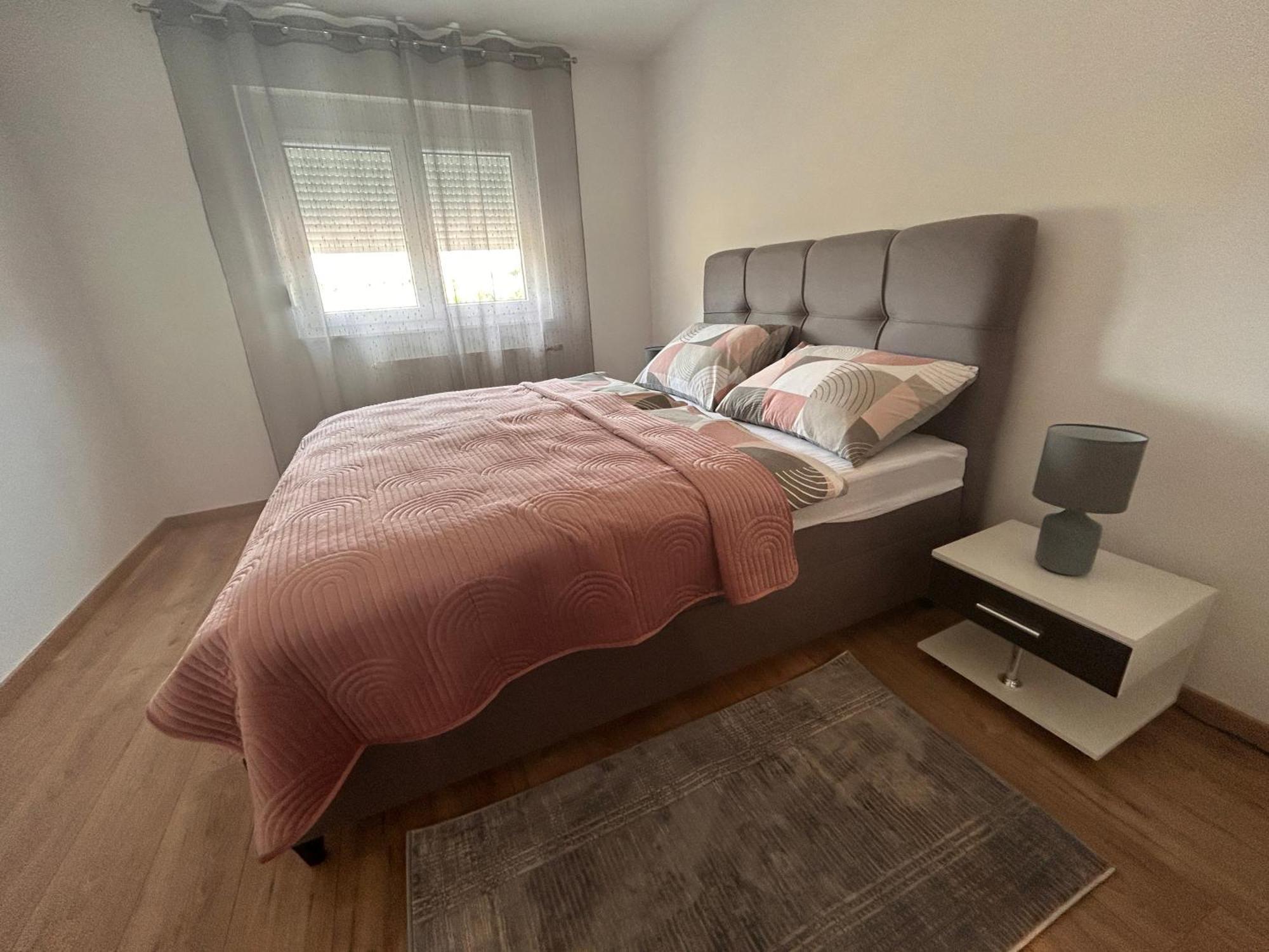 Apartmani Ana&Vesna Карловац Экстерьер фото